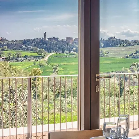 农家乐 Colli Martani *